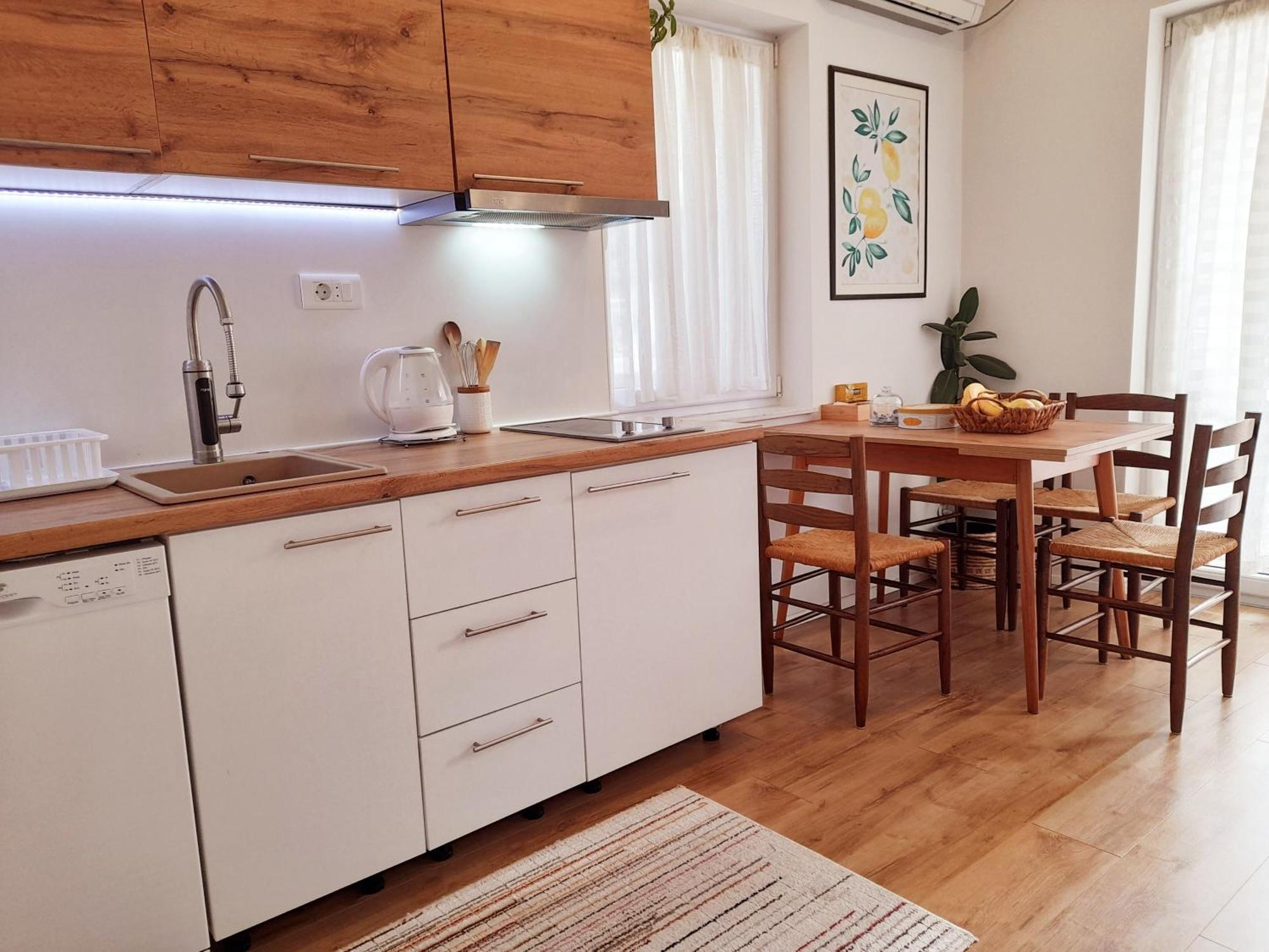 Central Modern Apt With Garden Струга Екстериор снимка